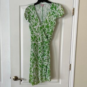 Lilly Pulitzer Green and White Midi Dress